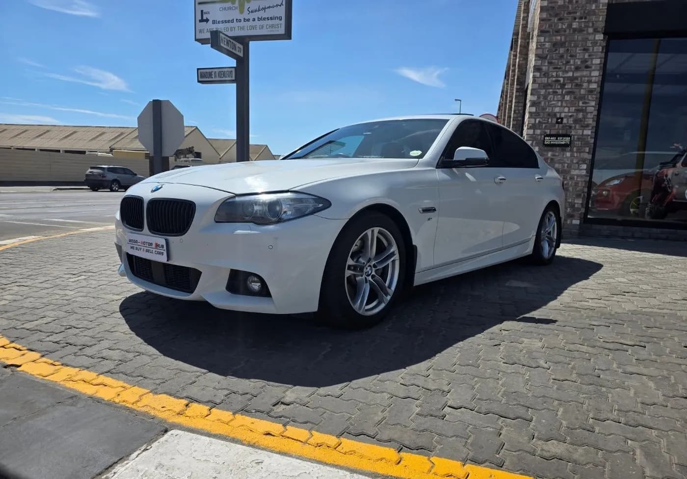 BMW 5 SERIES 520D M SPORT F10 A/T